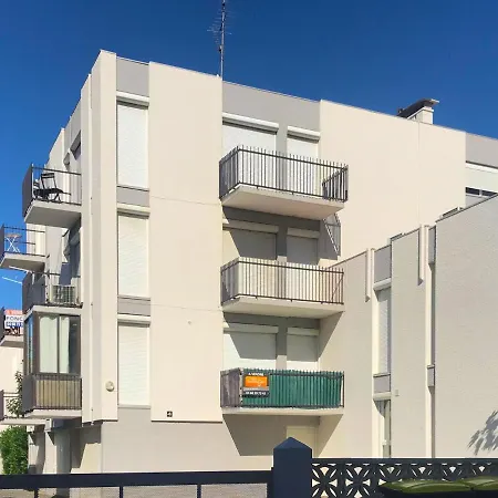 Les Amandiers By Interhome Apartment