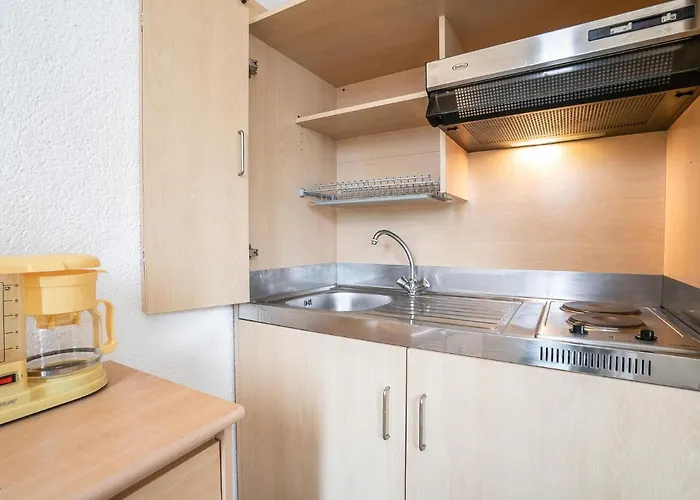 アパート Les Amandiers By Interhome